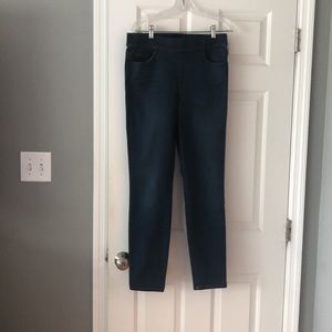 Avery Jeans By Gloria Vanderbilt 